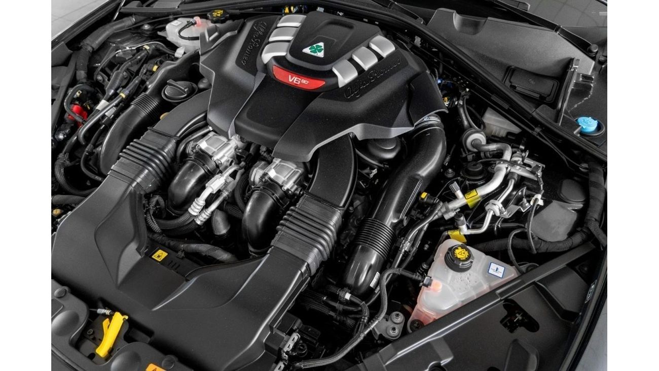 ألفا روميو جوليا 2023 Alfa Romeo Giulia Quadrifoglio / Highest option available / 5 Year Alfa Romeo Warranty & Servic