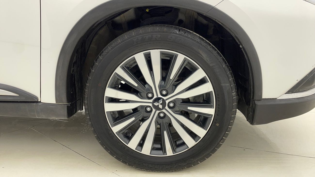 Mitsubishi Outlander GLX 2.4 | Zero Down Payment | Home Test Drive