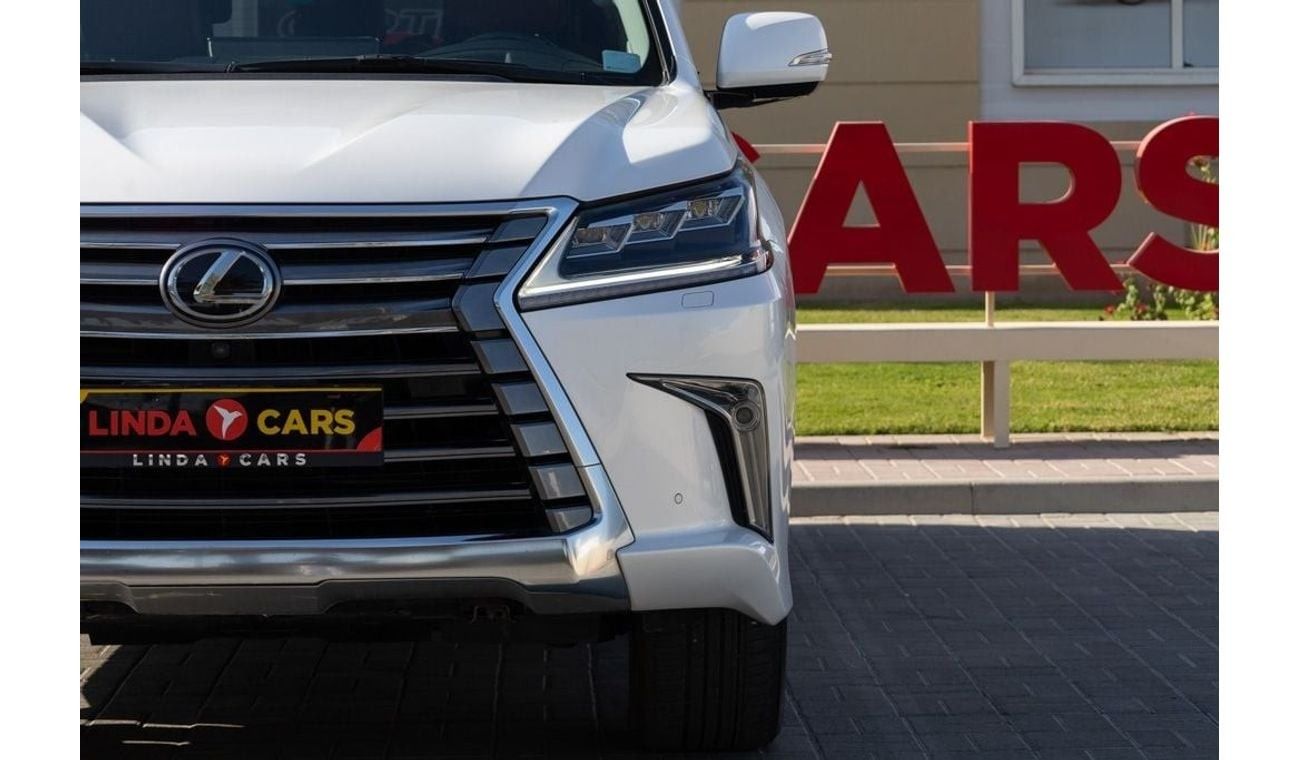 لكزس LX 570 Platinum 5.7L Lexus LX570 Platinum 2018 Canadian Spec under Warranty with Flexible Down-Payment.
