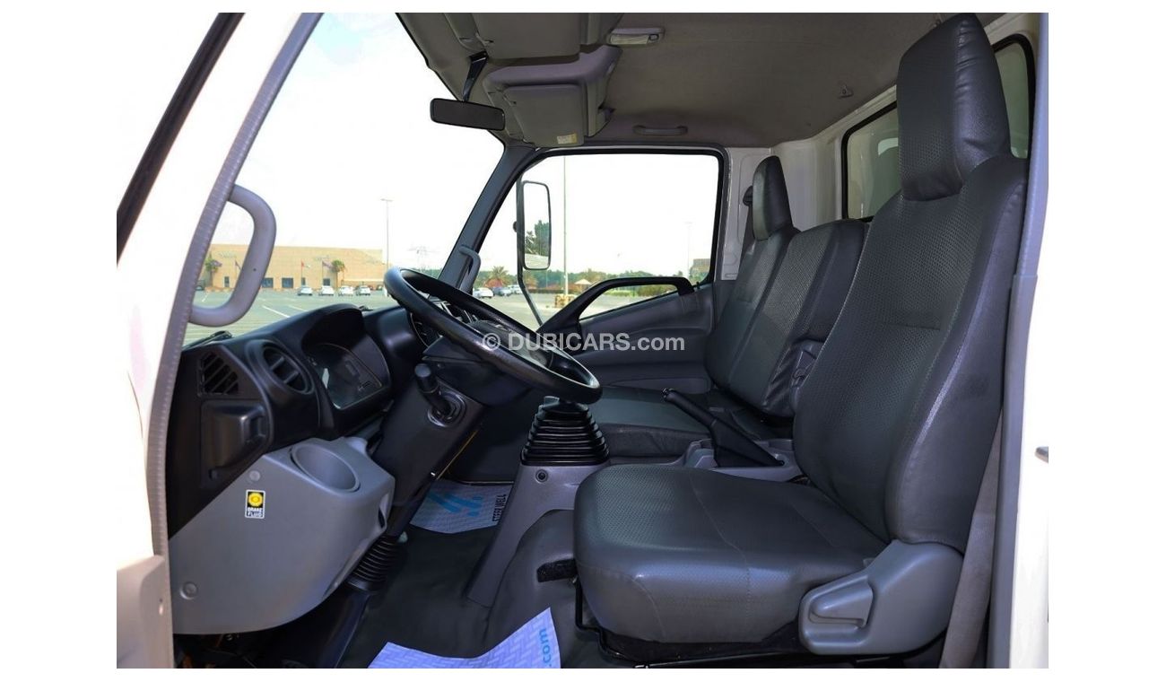 Hino 300 916 - Water Delivery Shutter Box - Diesel | GCC Specs - Ready for your Business