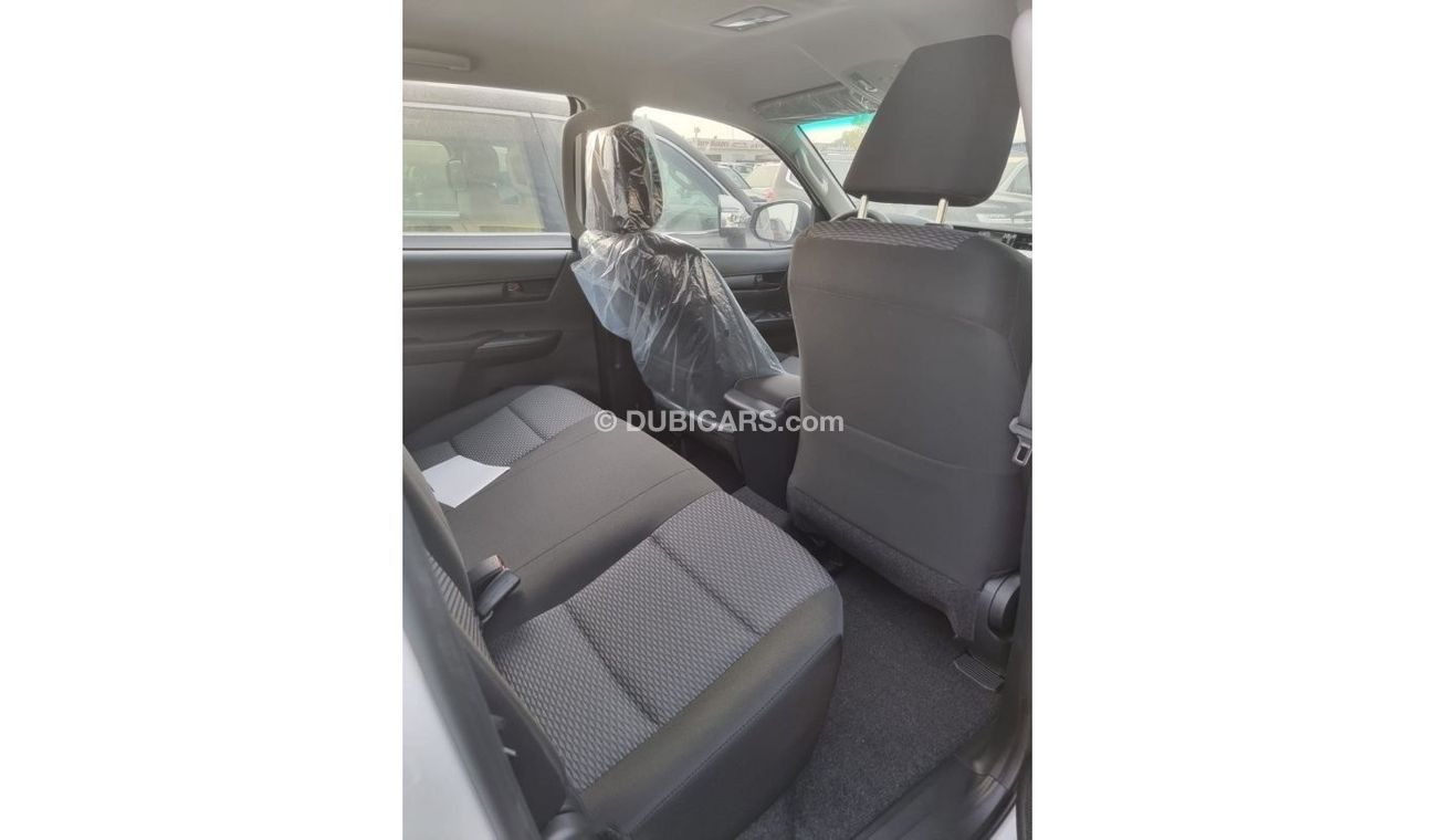 Toyota Hilux 2.4L DIESEL Manual Wide Body Tailgate Handle EUROPE SPECIFICATION Спецификация для Европы