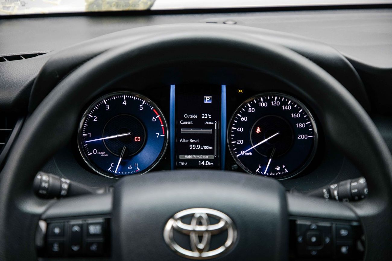 Toyota Fortuner EXR 2.7L - Silver Metallic Inside Beige | Export Only