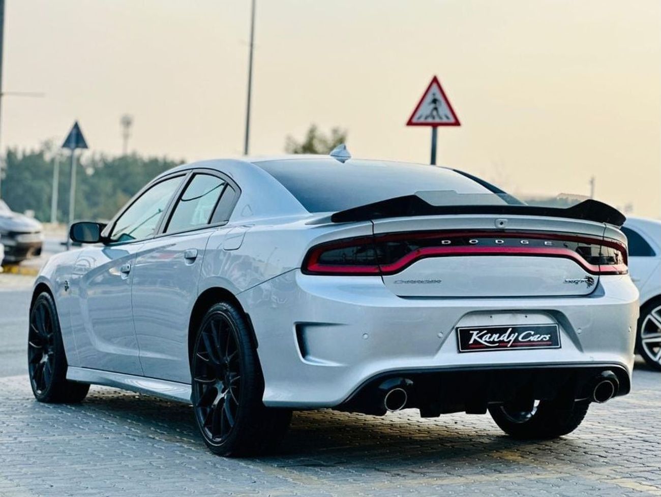 Dodge Charger 5.7L R/T | Monthly AED 1300/- | 0% DP | Super Track Pak | Fog Lights | Cruise Control | # 42391