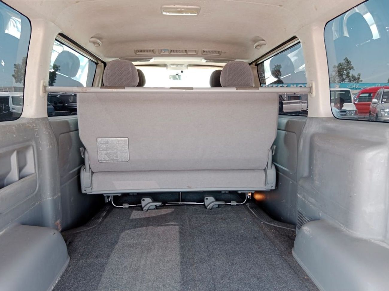 Toyota Hiace TOYOTA HIACE VAN RIGHT HAND DRIVE (PM1317)