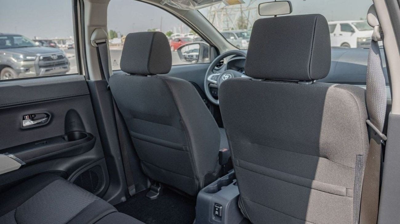 Toyota Rush Toyota Rush 1.5L Petrol AT MY2023