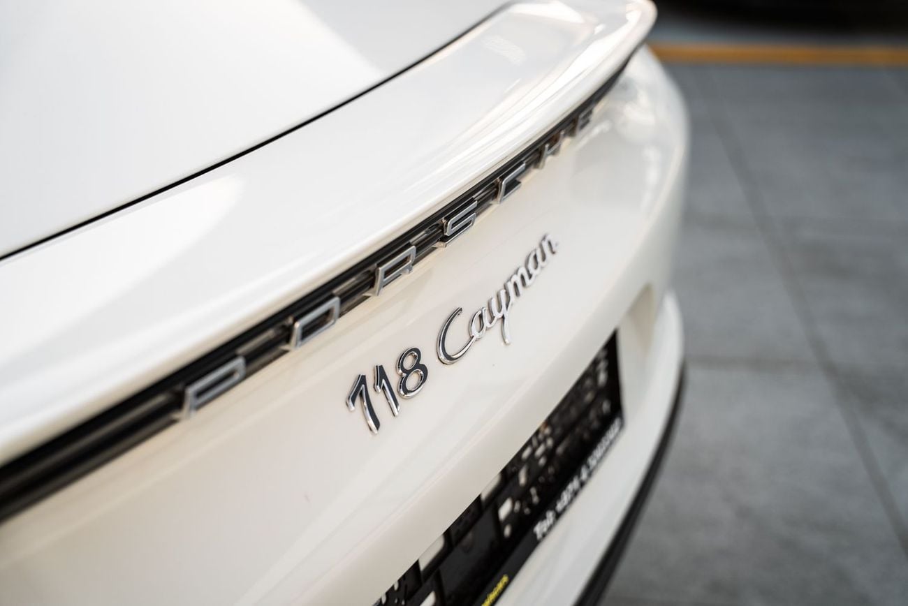 Porsche 718 Cayman GLS MIDLINE 2023 Agency Warranty GCC 2.0L Turbo 4 Cylinders Low Mileage Full Service History