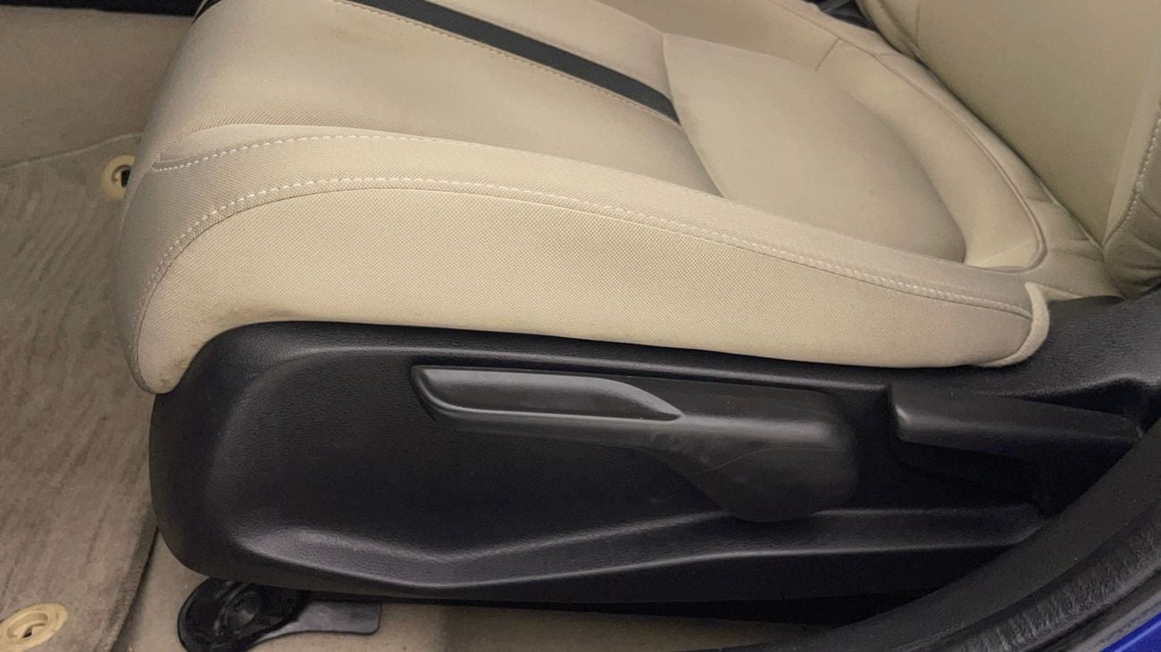 هوندا سيفيك LX SPORT 1.6 | بدون دفعة مقدمة | اختبار القيادة في المنزل