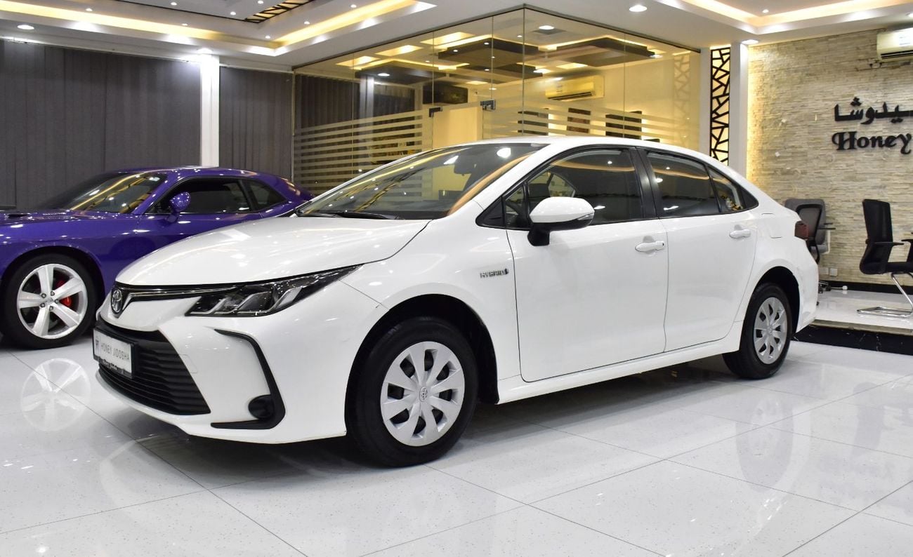 تويوتا كورولا EXCELLENT DEAL for our Toyota Corolla Hybrid ( 2020 Model ) in White Color GCC Specs