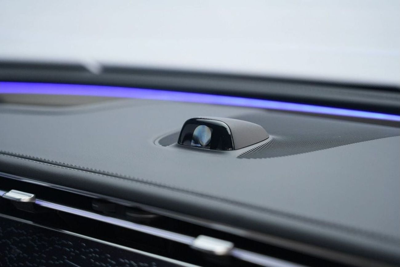 مرسيدس بنز E300 Mercedes-Benz E 300 | 2025 GCC 0km | Agency Warranty | AMG Package | DIGITAL LIGHT