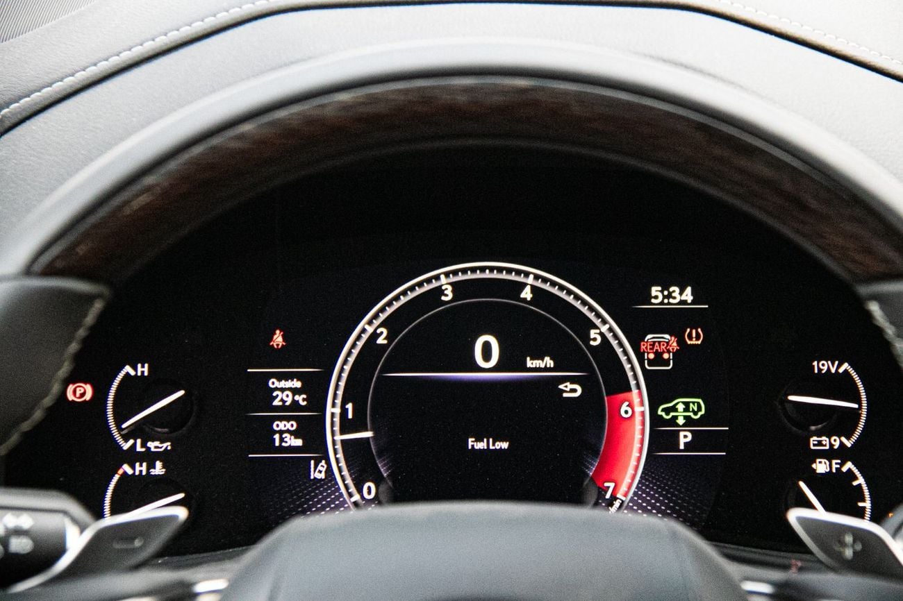 لكزس LX 600 VIP 3.5L