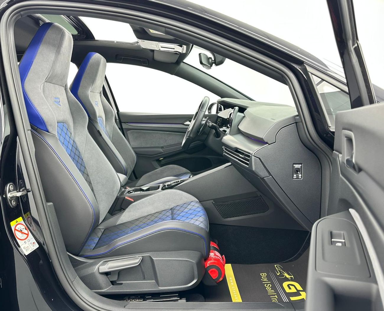 Volkswagen Golf R 2024 Volkswagen Golf R, 03/2029 Volkswagen Warranty, 3 Years Volkswagen Service Package, Volkswagen 