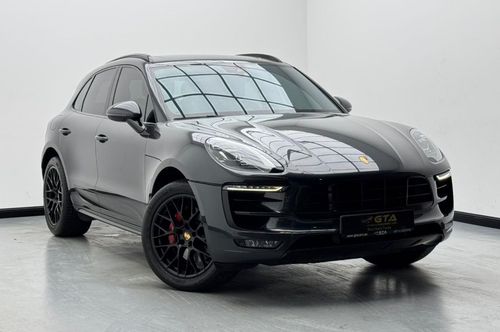 Porsche Macan GTS 2.9L (435 HP) 2017 Porsche Macan GTS, 2026 Porsche Warranty, Porsche Service History, GCC