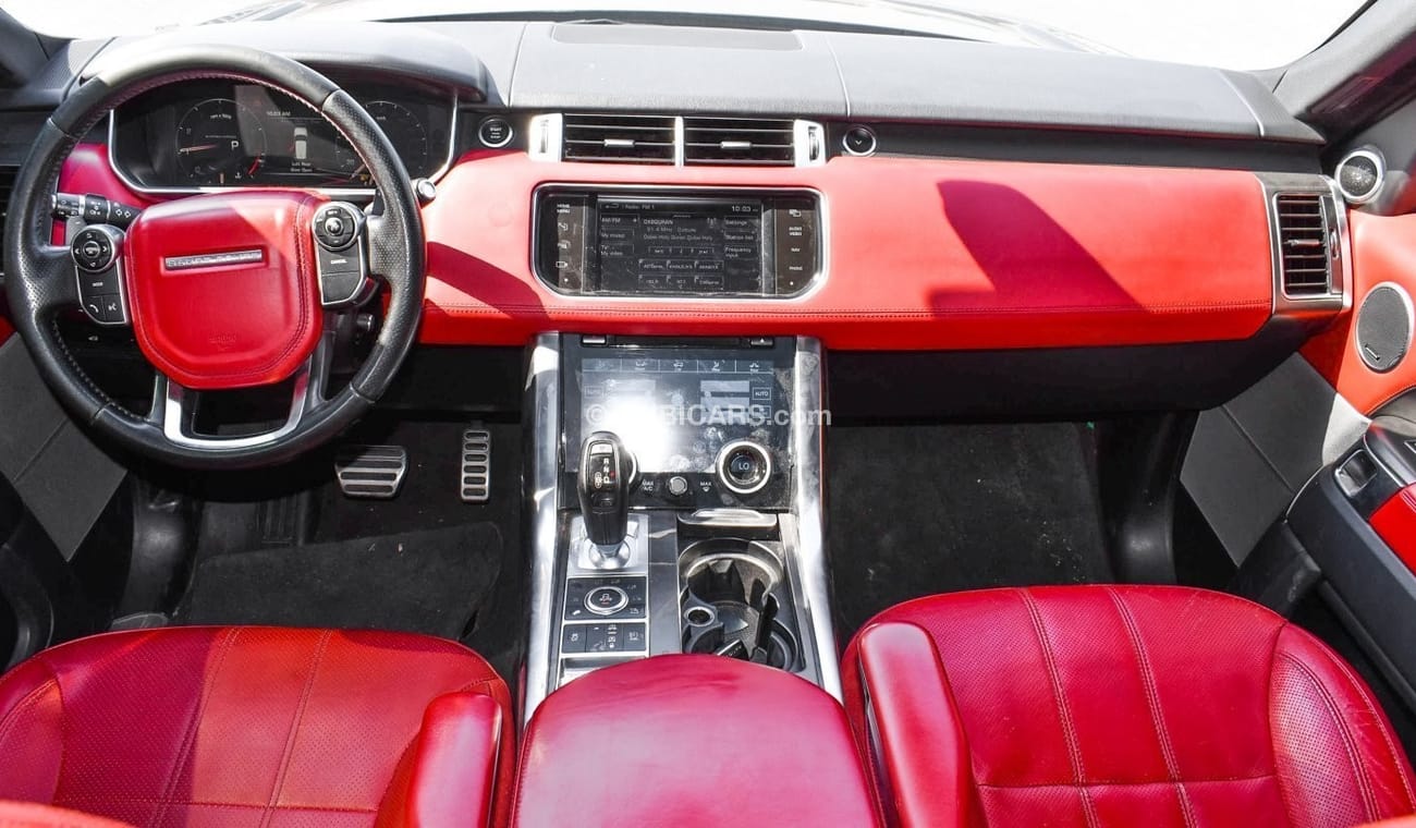 Land Rover Range Rover Sport With SVR body Kit