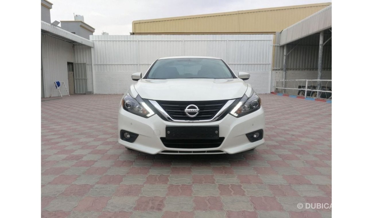 Nissan Altima SV