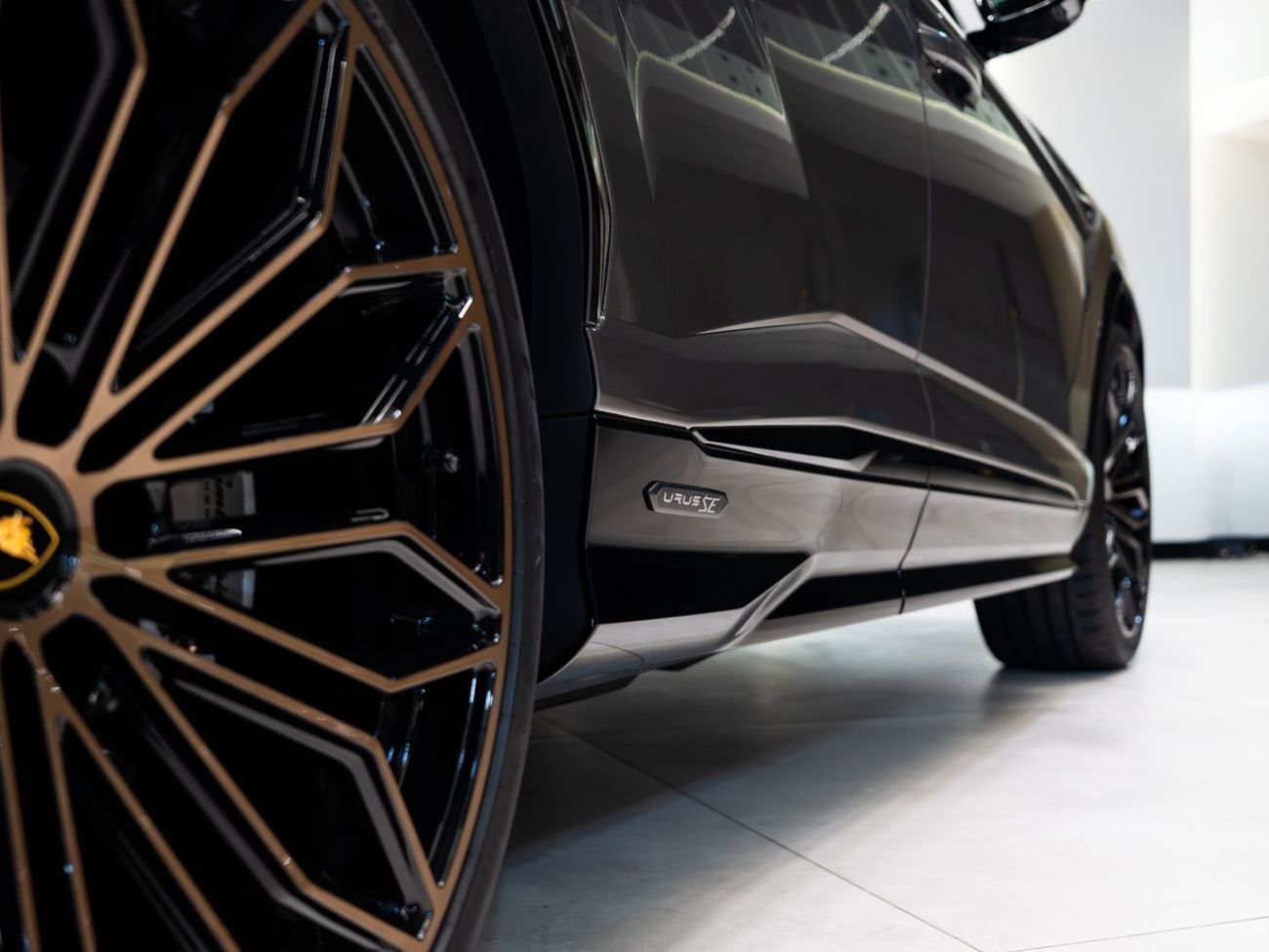 لامبورغيني اوروس SE - 2025 | Brand New | 0 Km | European Specs