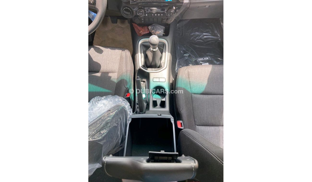 Toyota Hilux TOYOTA  HILUX 2.4L DSL M/T FULL OPTION 2022