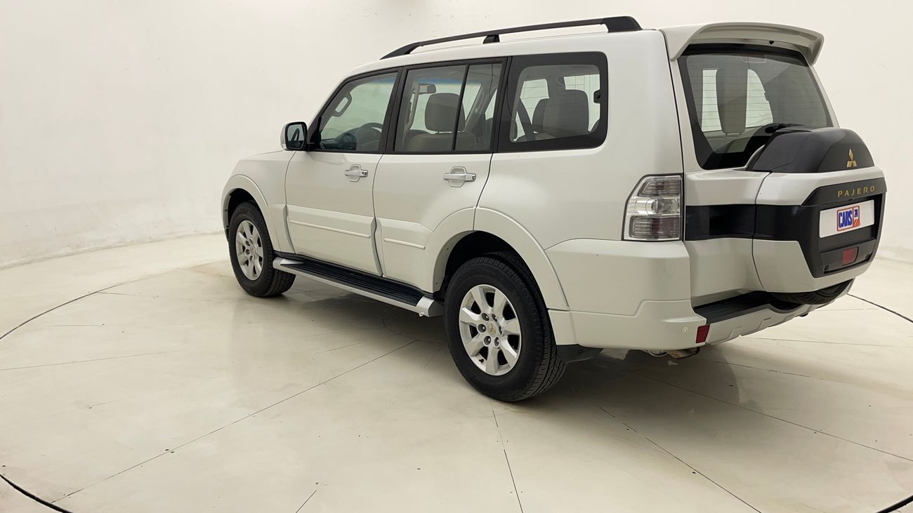 Mitsubishi Pajero GLS MIDLINE 3 | Zero Down Payment | Home Test Drive