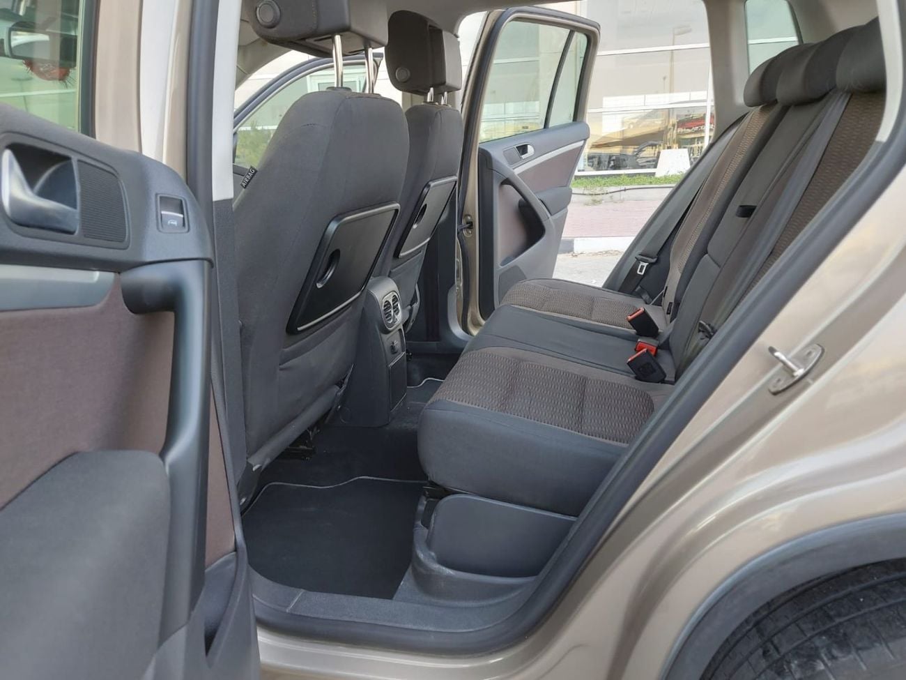 Volkswagen Tiguan Sport & Style 2.0L