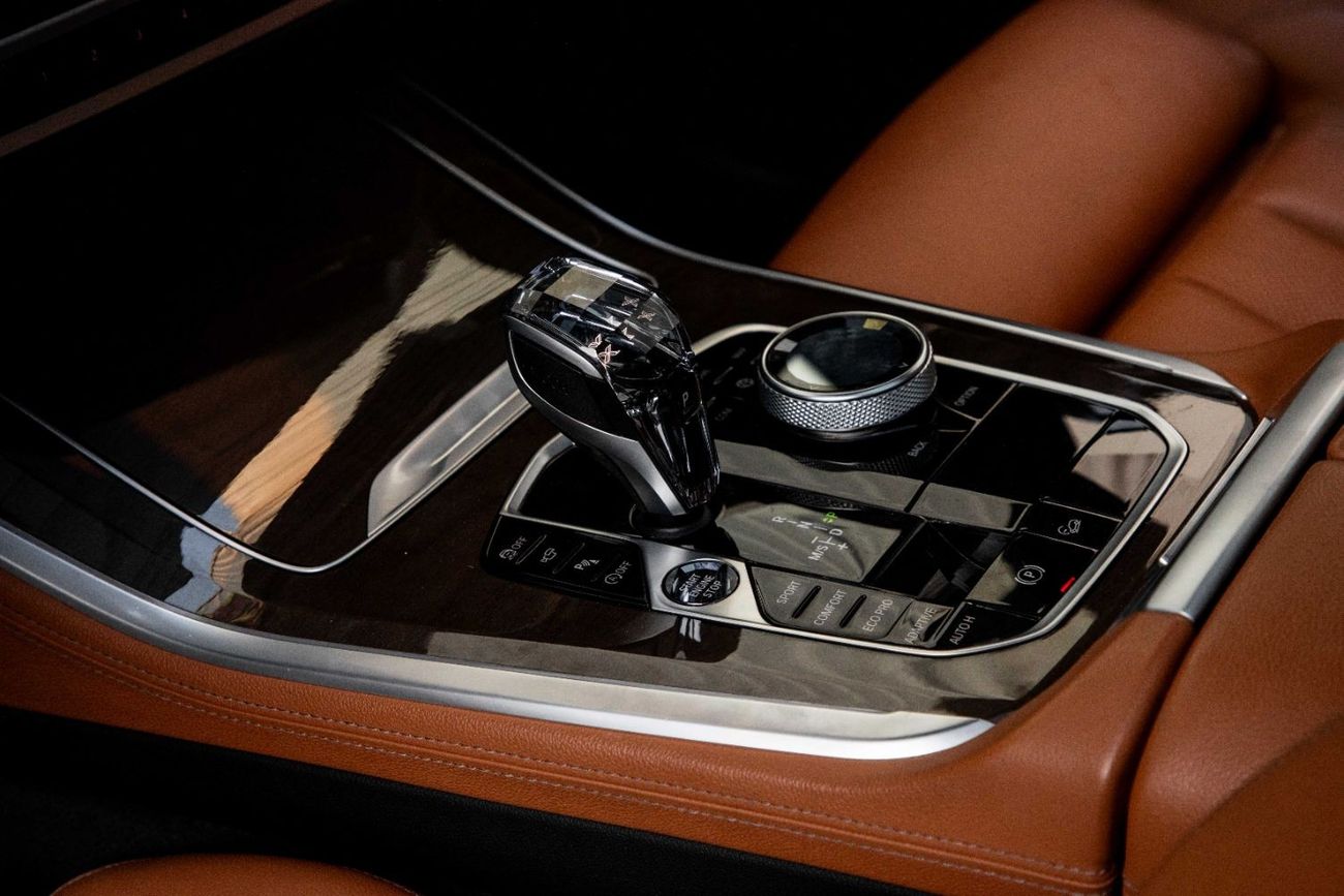 BMW X5 40i M-KIT | 3,407 P.M  | 0% Downpayment | Full Agency History!