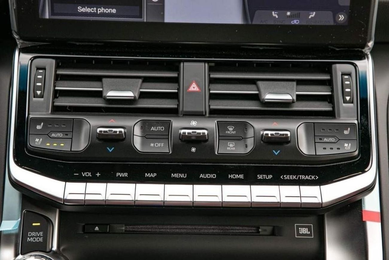 تويوتا لاند كروزر Brand New 0km 2024 TOYOTA LAND CRUISER LC300 GR SPORT 3.5L TWIN TURBO is now available