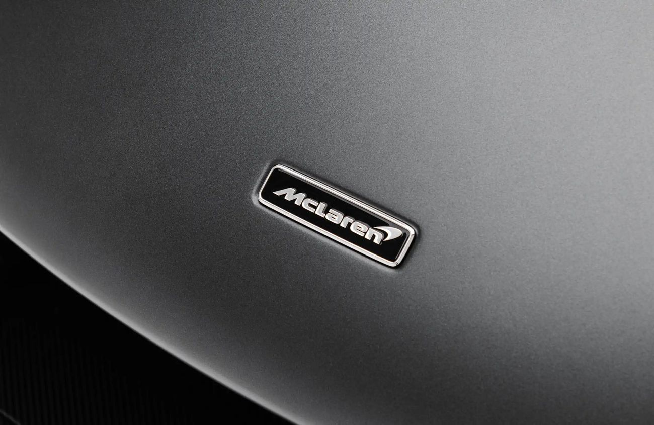 مكلارين سينا 4.0L V8 Twin-Turbocharged Engine