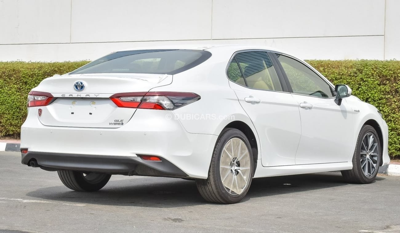 Toyota Camry Toyota Camry GLE 2.5L | Hybrid | Leather with Heating Seat | 2023 | For Export Only