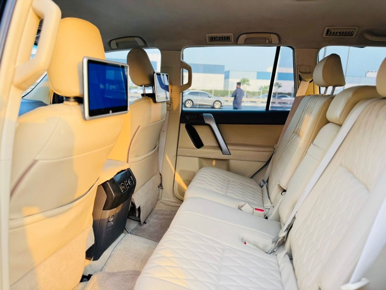 تويوتا برادو TX-L 2.7L (271 HP)