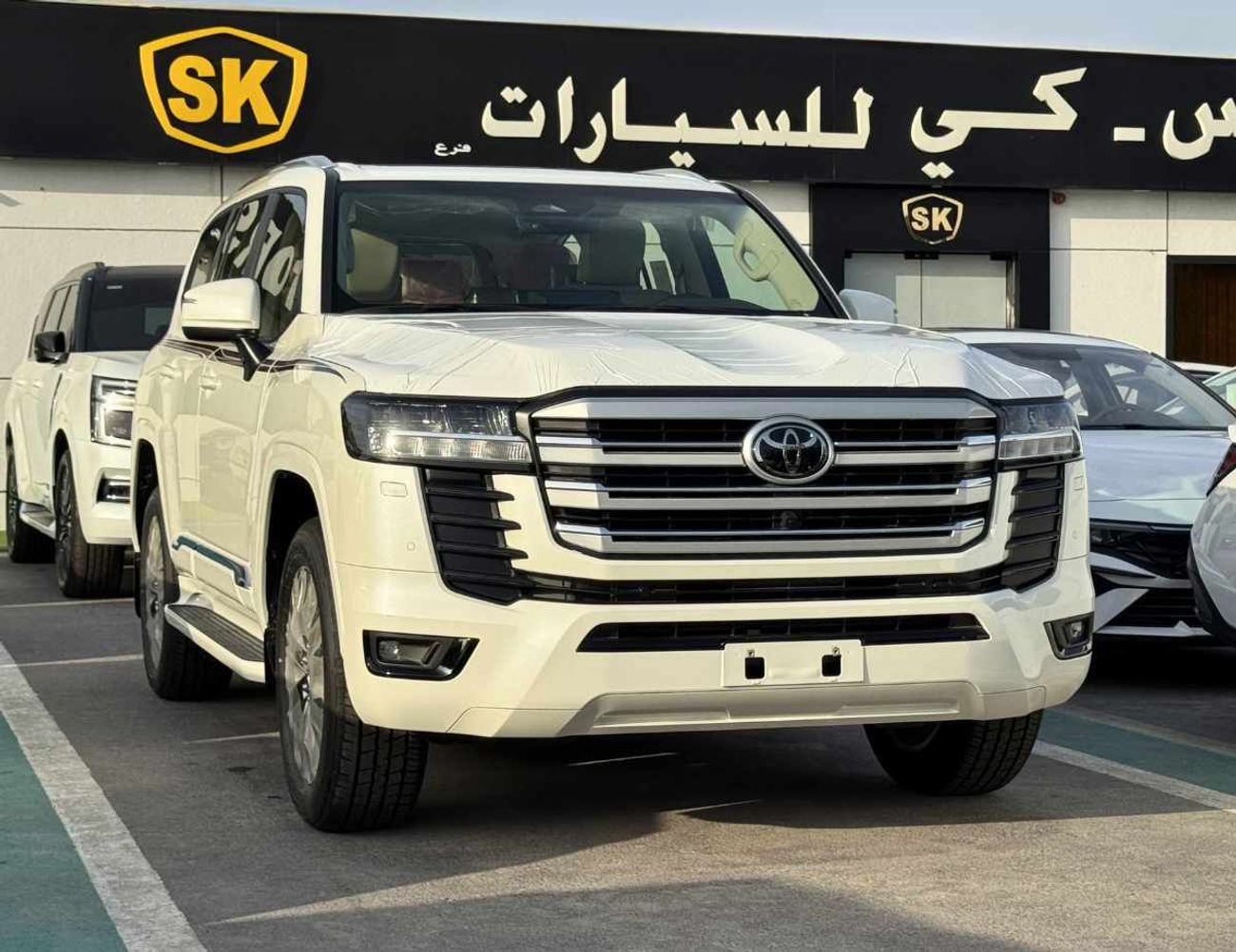 Toyota Land Cruiser GXR HIGH OPTION WITH RADAR || 4.0L PETROL V6/ 360*CAMERA HDS UP DSPLY/SOFT CLOSE DOOR (CODE#GXR4OM)