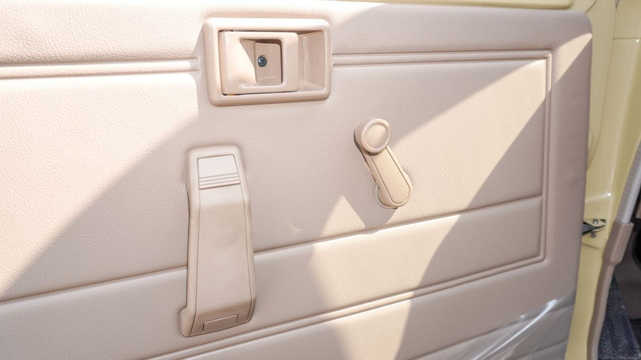 Toyota Land Cruiser Pick Up