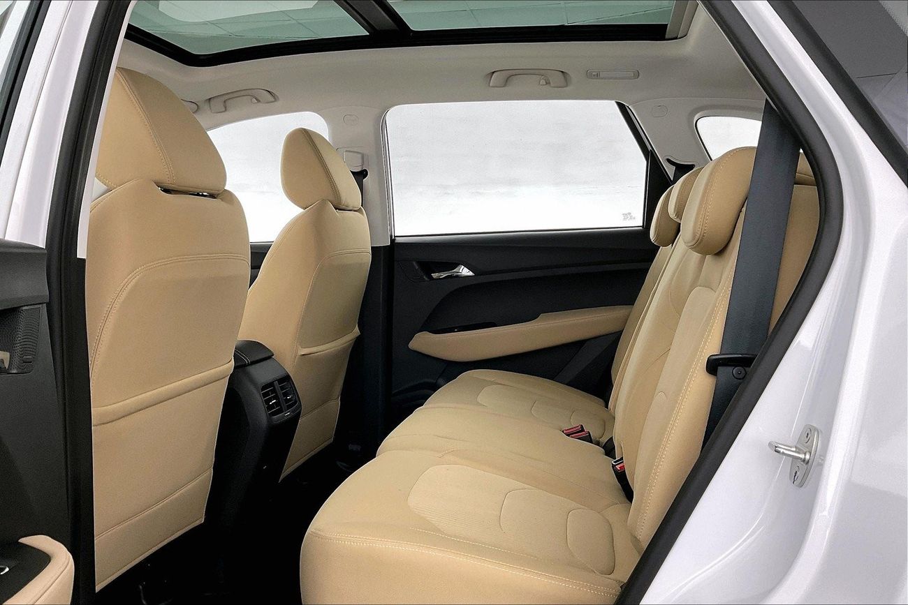 Chevrolet Captiva Premier| 1 year free warranty | Exclusive Eid offer