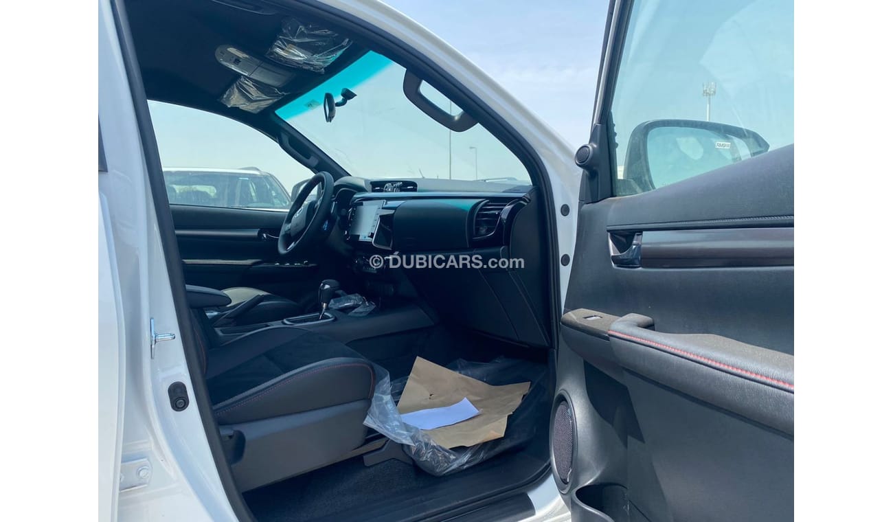 Toyota Hilux TOYOTA HILUX 2.8 GRS WHITE 2023