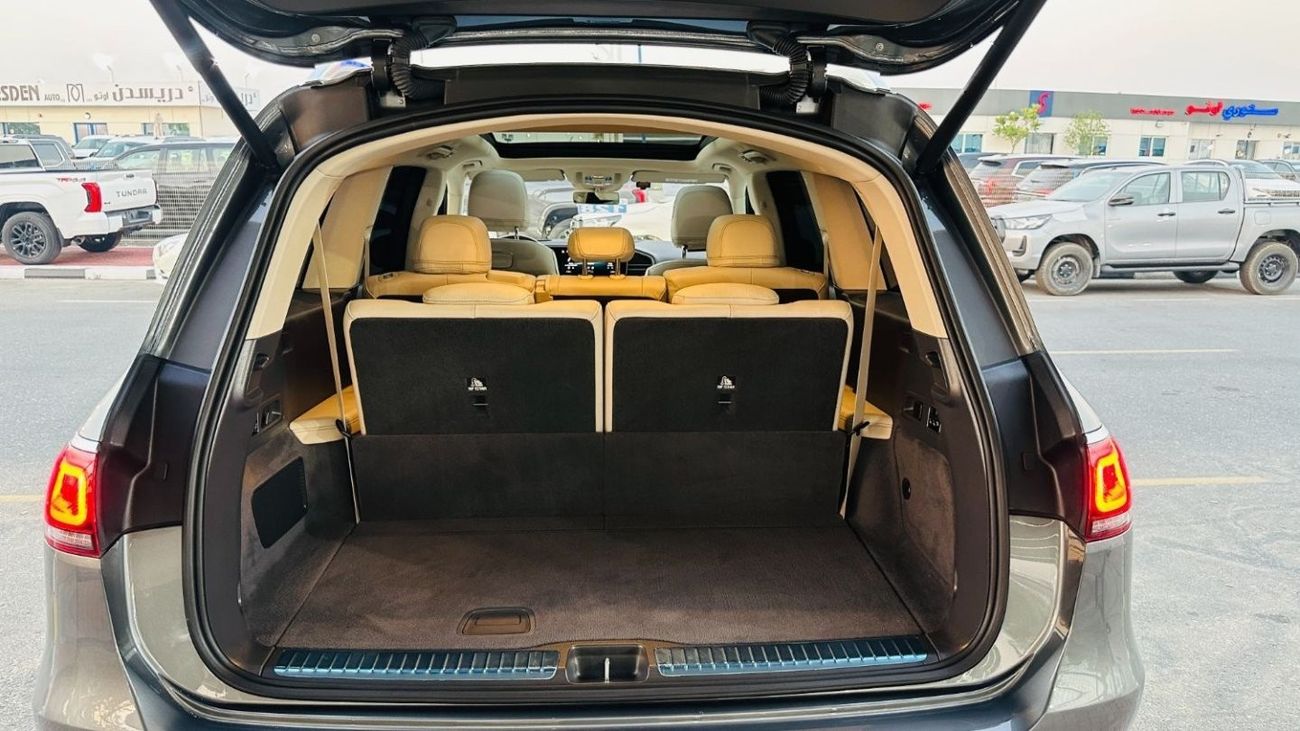 مرسيدس بنز GLS 580