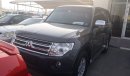 Mitsubishi Pajero 2009 Pajero GLS 4x4 ...Car in New condition 7 seater .wellmaintaned .New tyers all