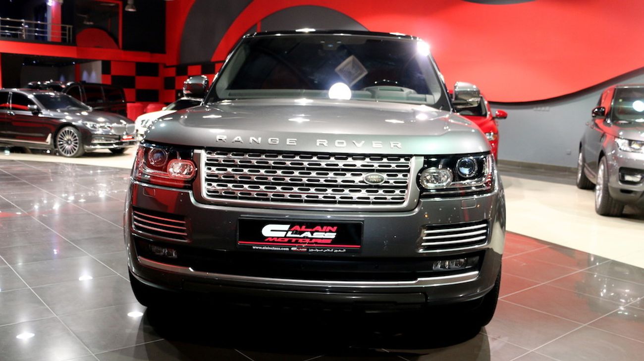 Used Land Rover Range Rover 2017 for sale in Dubai - 193867
