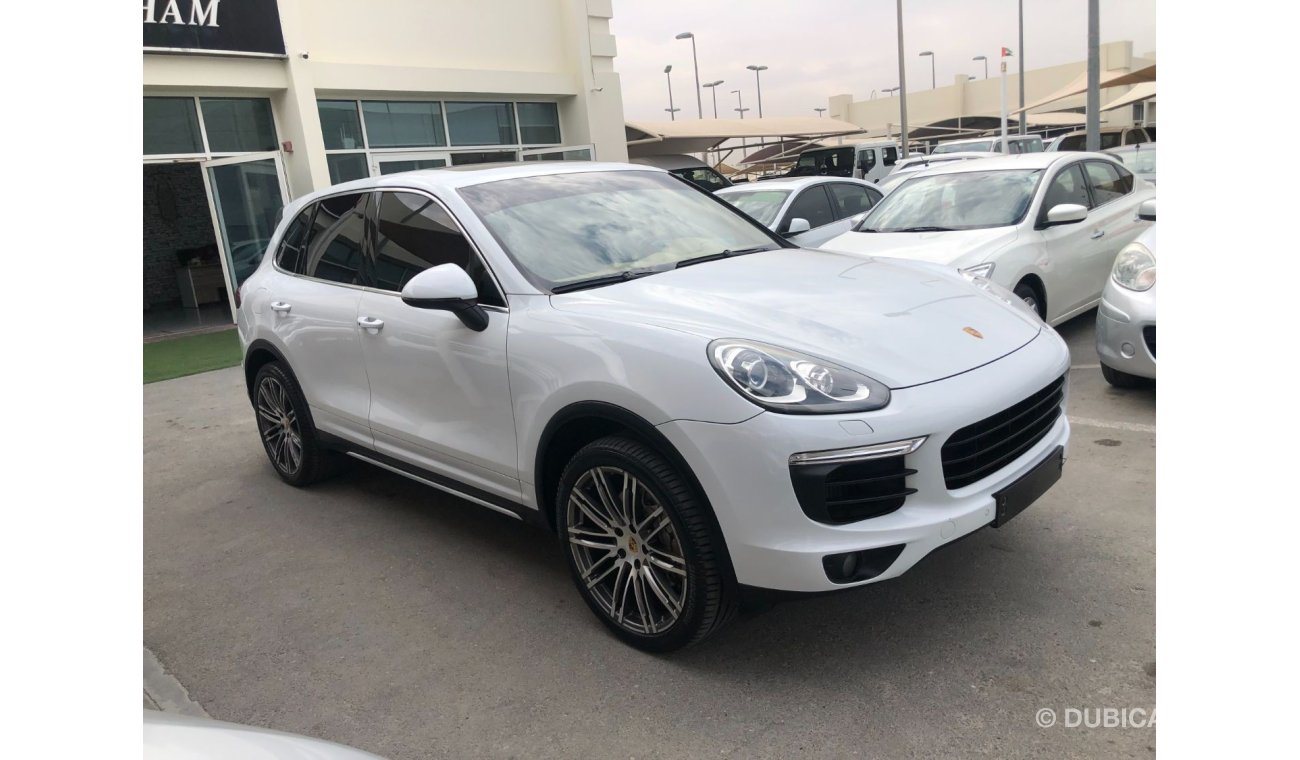 Porsche Cayenne GCC