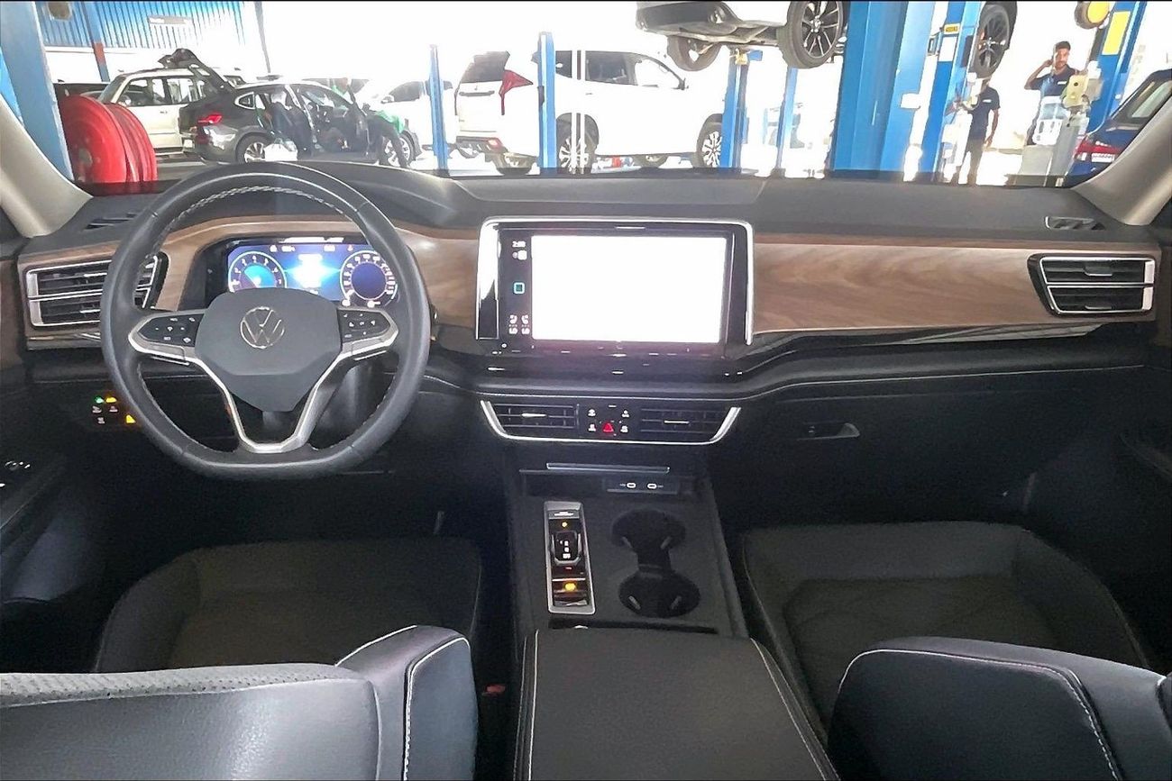 Volkswagen Teramont Trendline | National Day Celebration | Guaranteed Warranty | 0 Down Payment