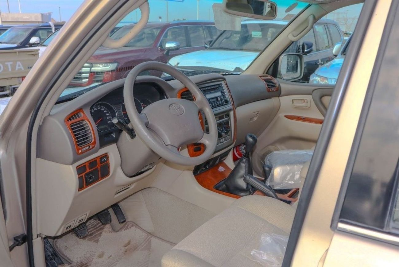 تويوتا لاند كروزر TOYOTA LAND CRUISER GXR 2005 4.5L  MANUAL TRANSMISSION