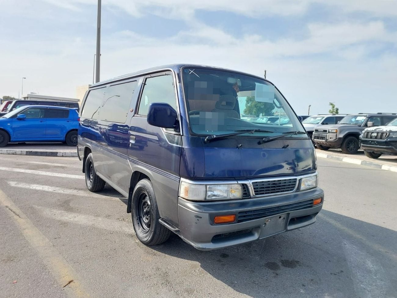 نيسان كارافان (RAMADAN OFFER) NISSAN CARAVAN VAN RHD 1996 MODEL 2.7 L DIESEL AUTOMATIC(PM63936)