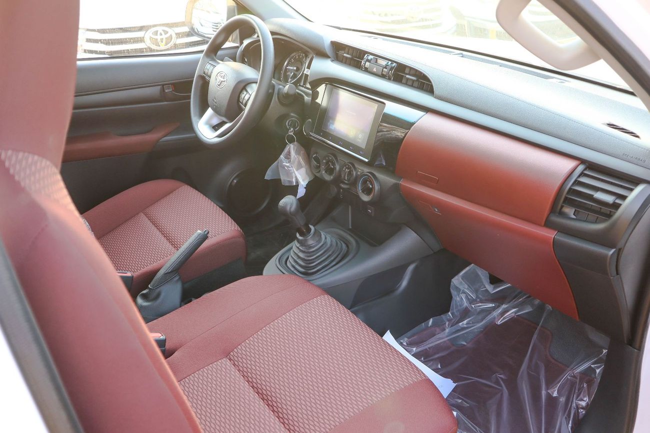 تويوتا هيلوكس GL 2.7L Single Cab Utility