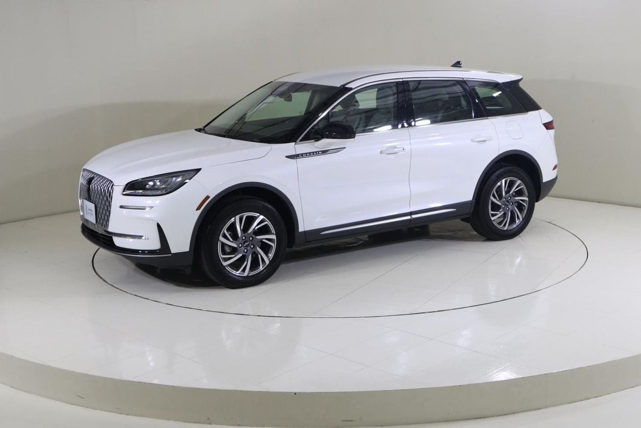 Lincoln Corsair STD AWD COR123 / AL TAYER MOTORS AL QOUZ SHOWROOM