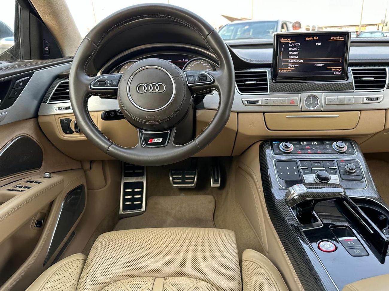 أودي S8 TFSI quattro