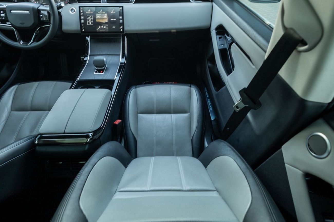 لاند روفر رانج روفر إيفوك Dynamic SE P200 2.0L