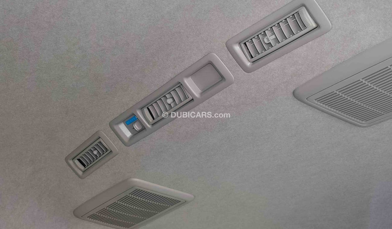 Toyota Hiace HIROOF GL  15 SEATR PETROL   MODEL 2020 MAUANL TRANSMISSION ONLY FOR EXPORT