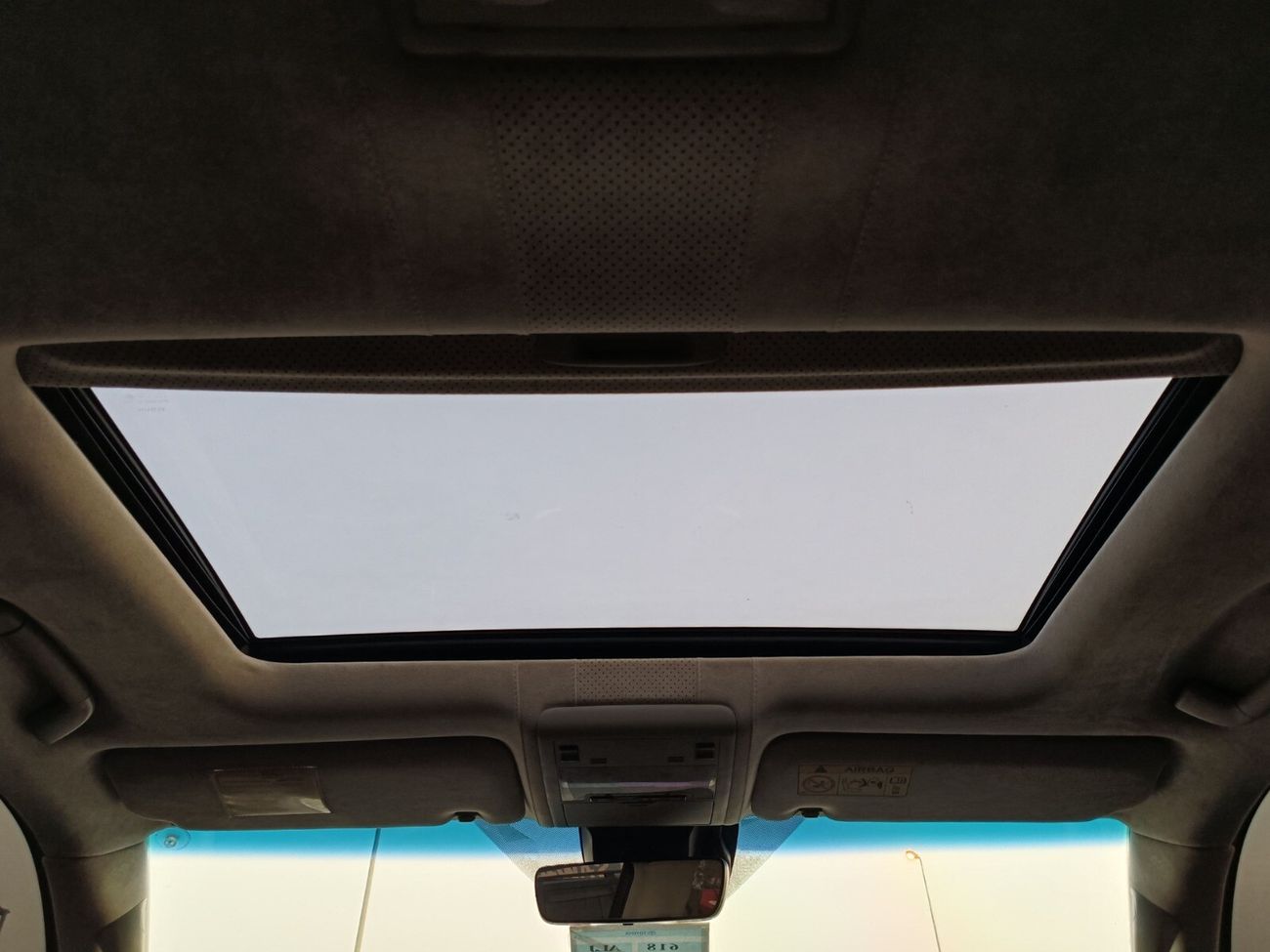 Toyota Land Cruiser / VXR 5.7/ ORG SHP/ HYUDRAULIC/ LOT#58646