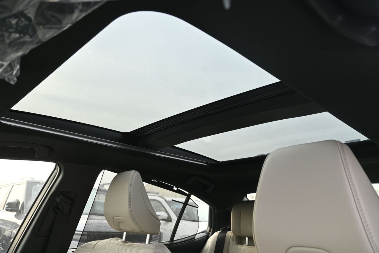 Toyota Camry Toyota Camry Limited 2.5L Hybrid, Model 2025, Color White