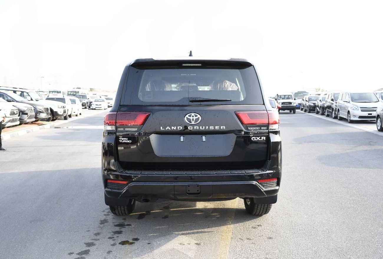 Toyota Land Cruiser GXR 3.5L Twin turbo Black inside Black