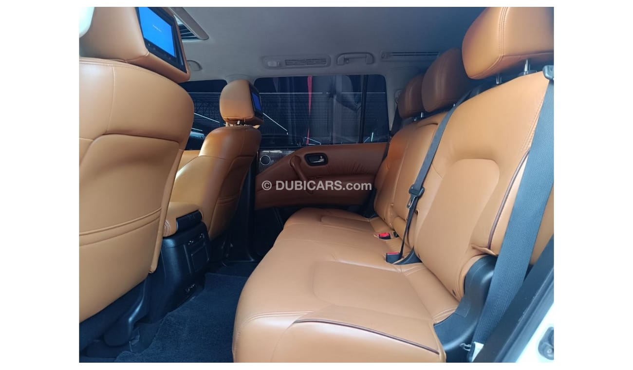 نيسان باترول LE T1