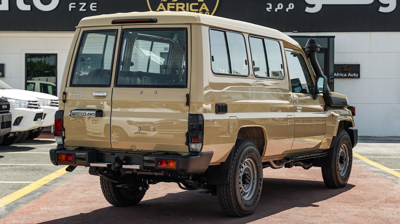 Toyota Land Cruiser 70