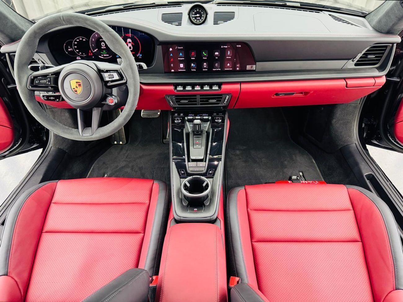 بورش 911 Carrera GTS 3.6L (532 HP) Coupe 2025 Porsche 911, 2027 Porsche Warranty, Sport Chrono Package, Very