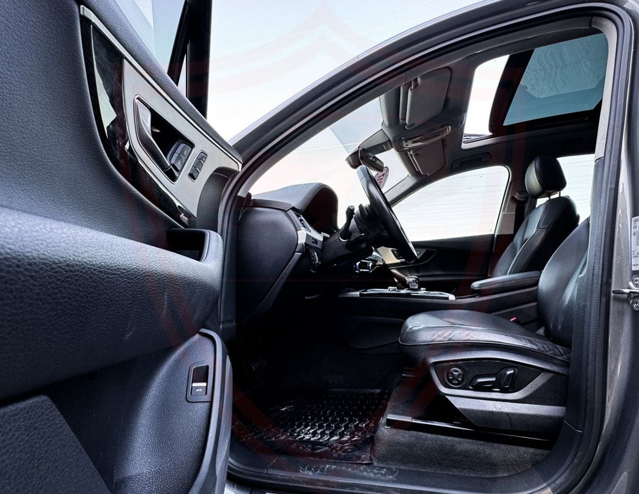 أودي Q7 45 TFSI 40 TFSI